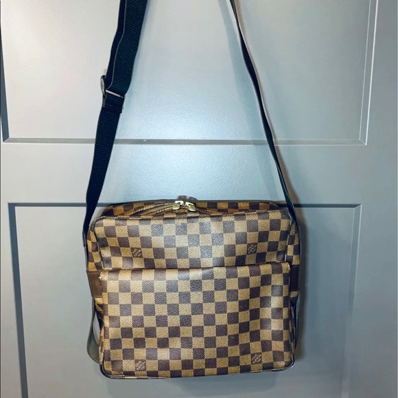 Louis Vuitton Naviglio Crossbody bag - Picture 2 of 12